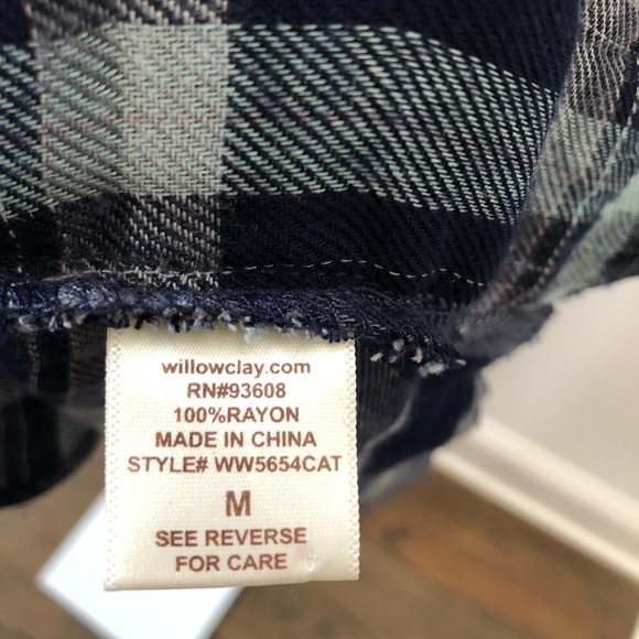 Willow & Clay Women’s Plaid Crossover Shirt Sz M - Picture 11 of 16